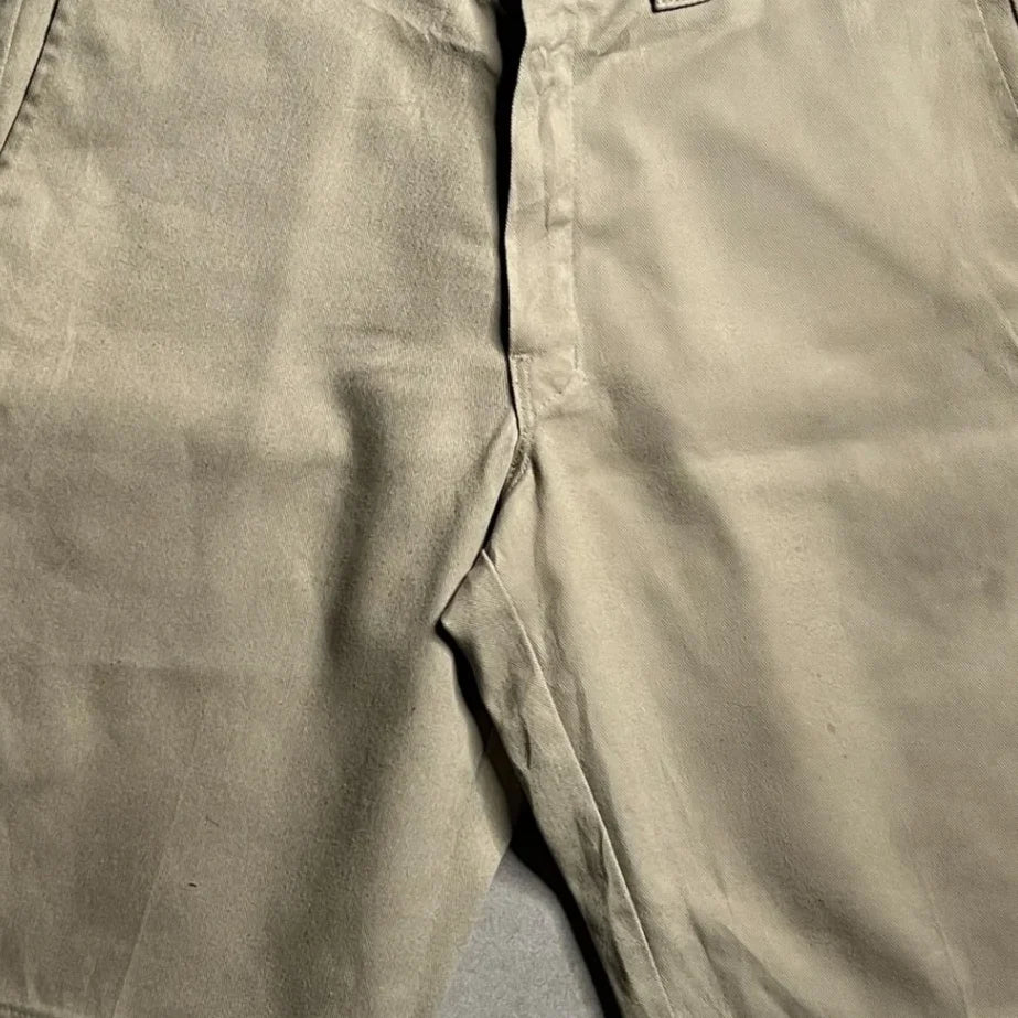 Vintage Dickies Beige Relaxed Fit Shorts - 34x12 Center