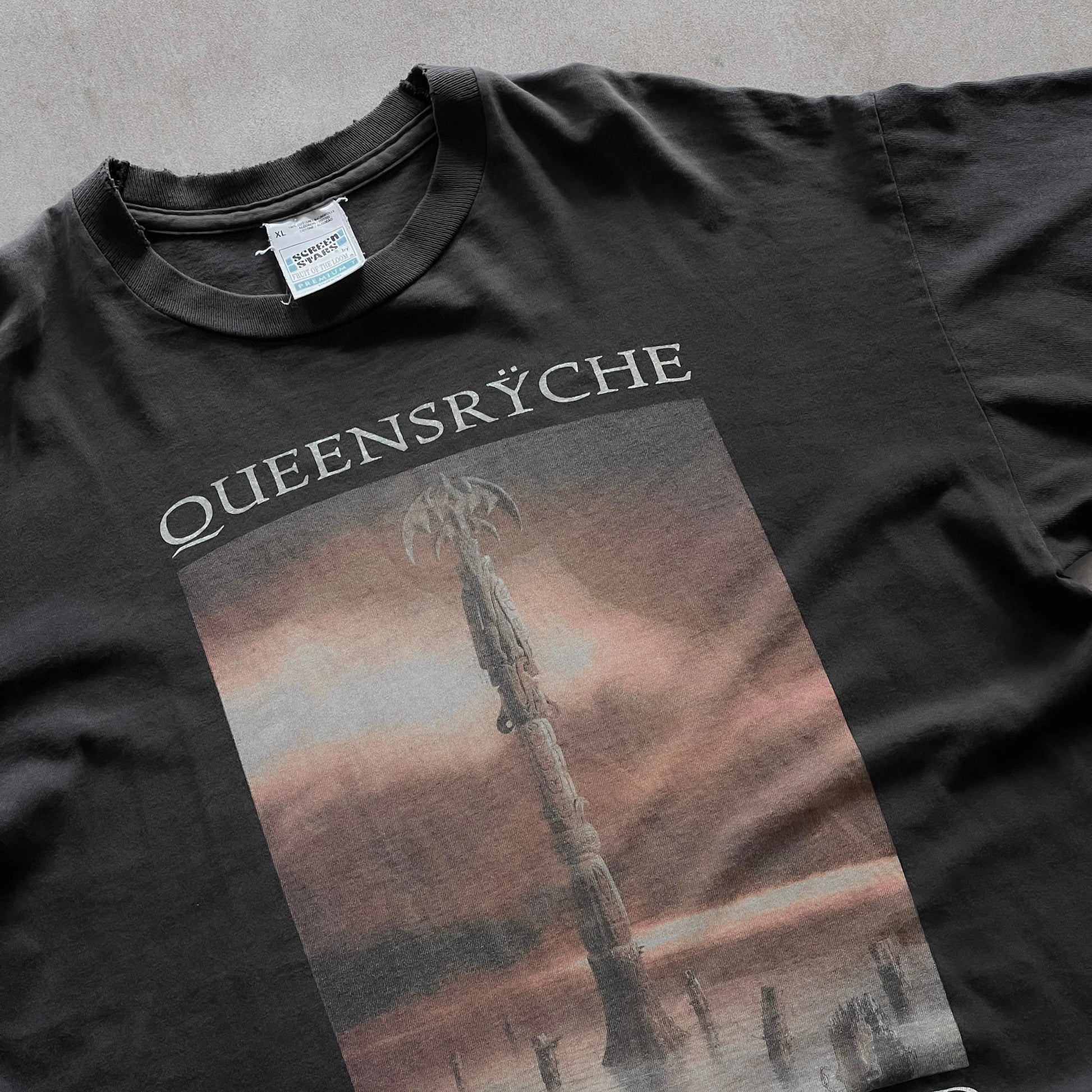 1990s-faded-queensrÿche-promised-land-tour-tee-xl-sullivansvintage