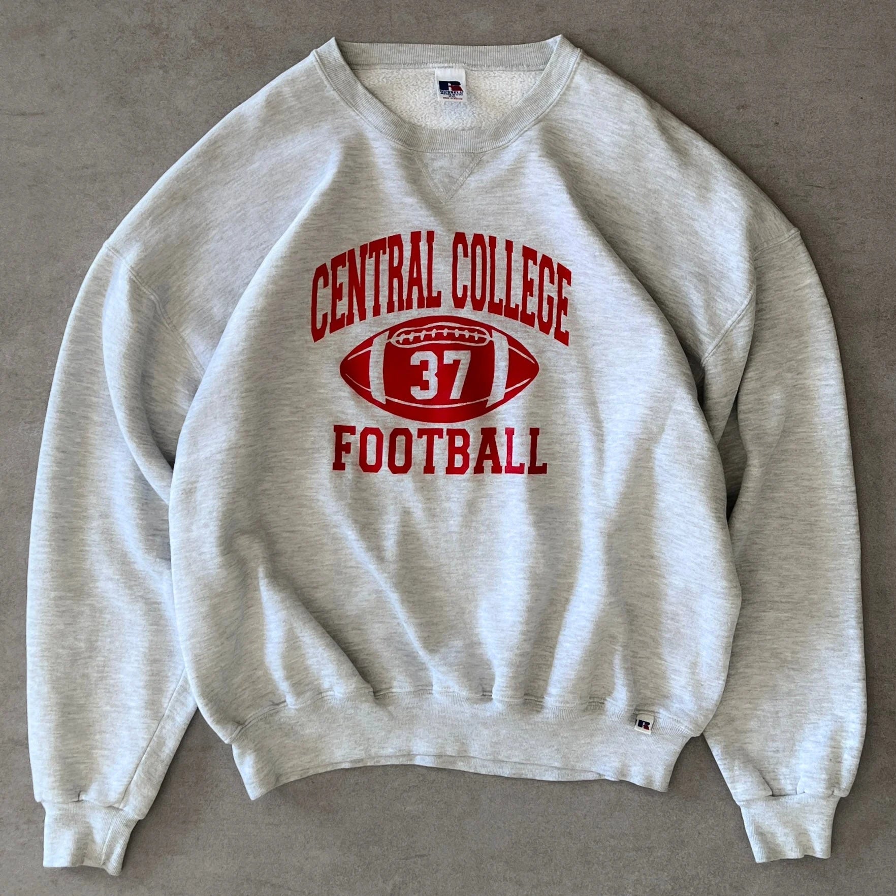 1990s-russell-athletic-central-college-football-sweater-xxl-sullivansvintage