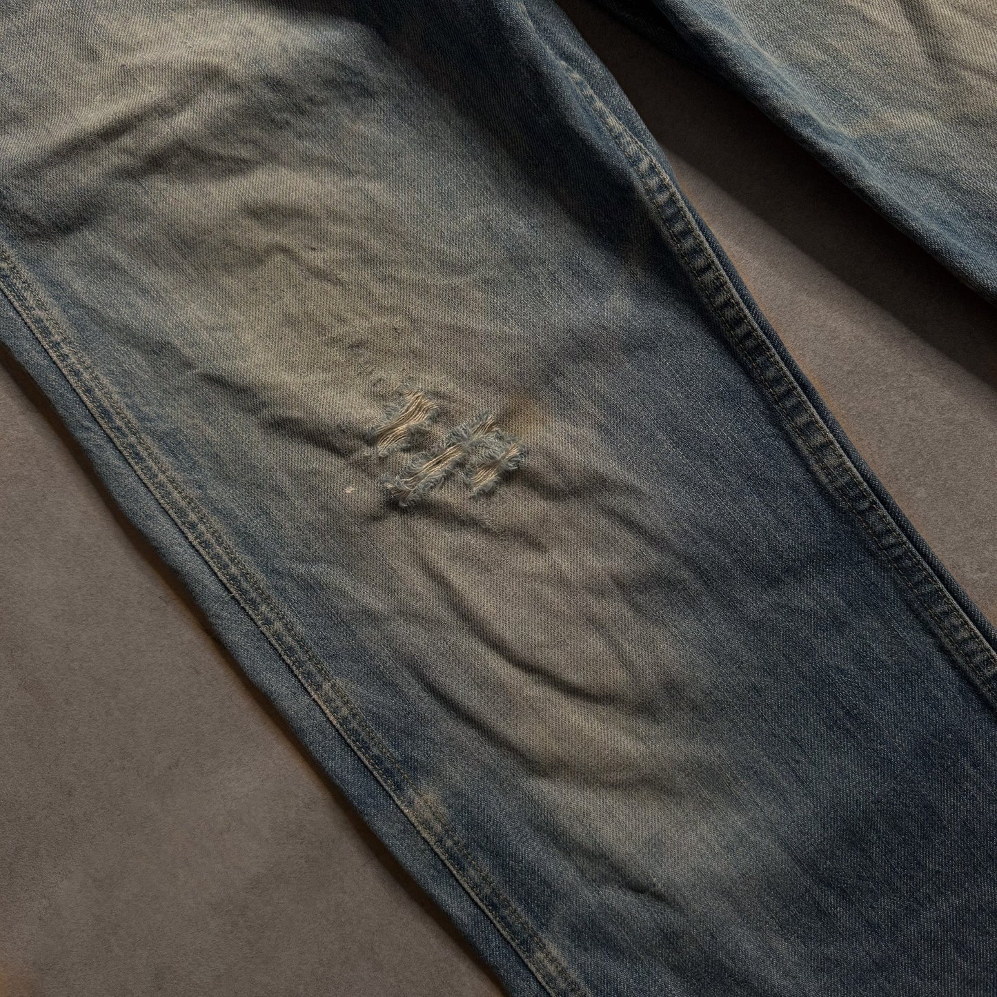 2000s Carhartt Blue Jeans - 30in sullivansvintage