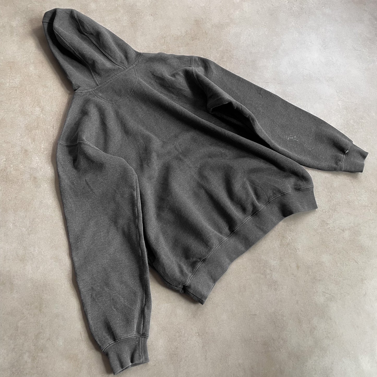 2000s Carhartt Grey Hoodie - M sullivansvintage