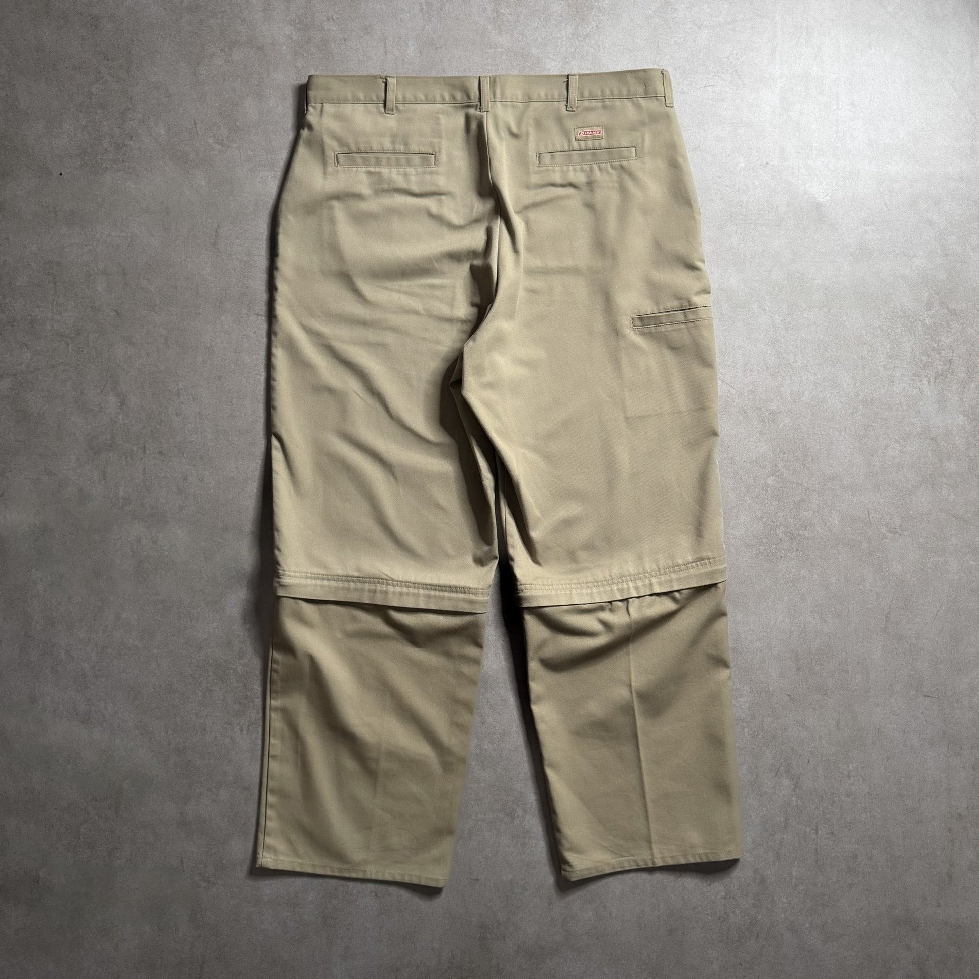 2000s Dickies Tan Convertible Pants - 38in sullivansvintage