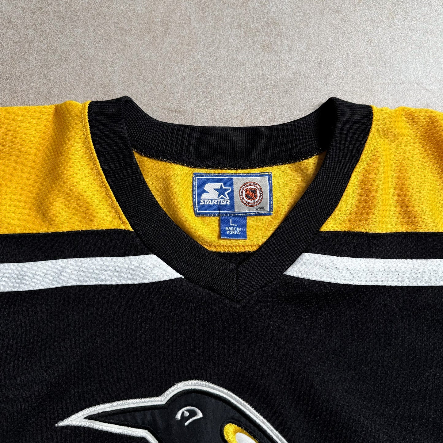 2000s Starter NHL Pittsburgh Penguins Black Jersey - L sullivansvintage