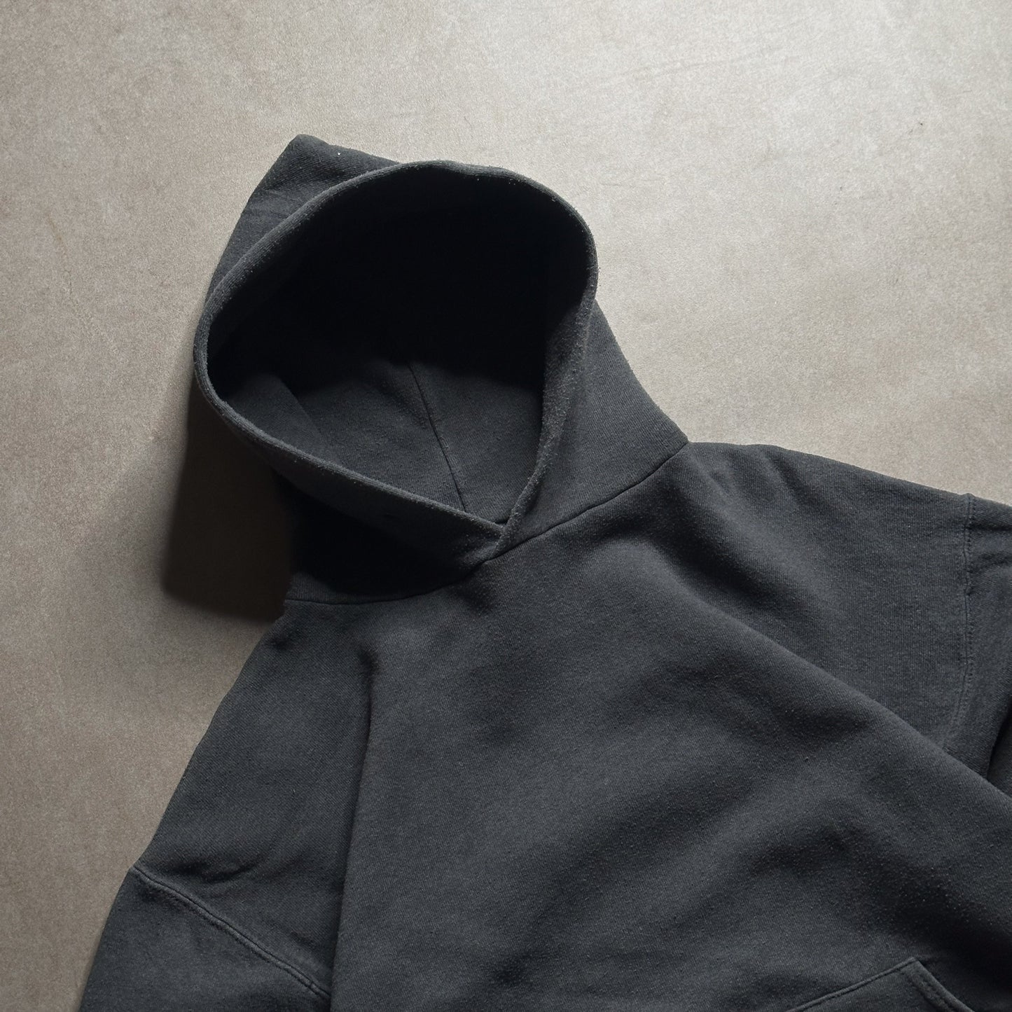 90s Russell Athletic Grey Hoodie - M sullivansvintage