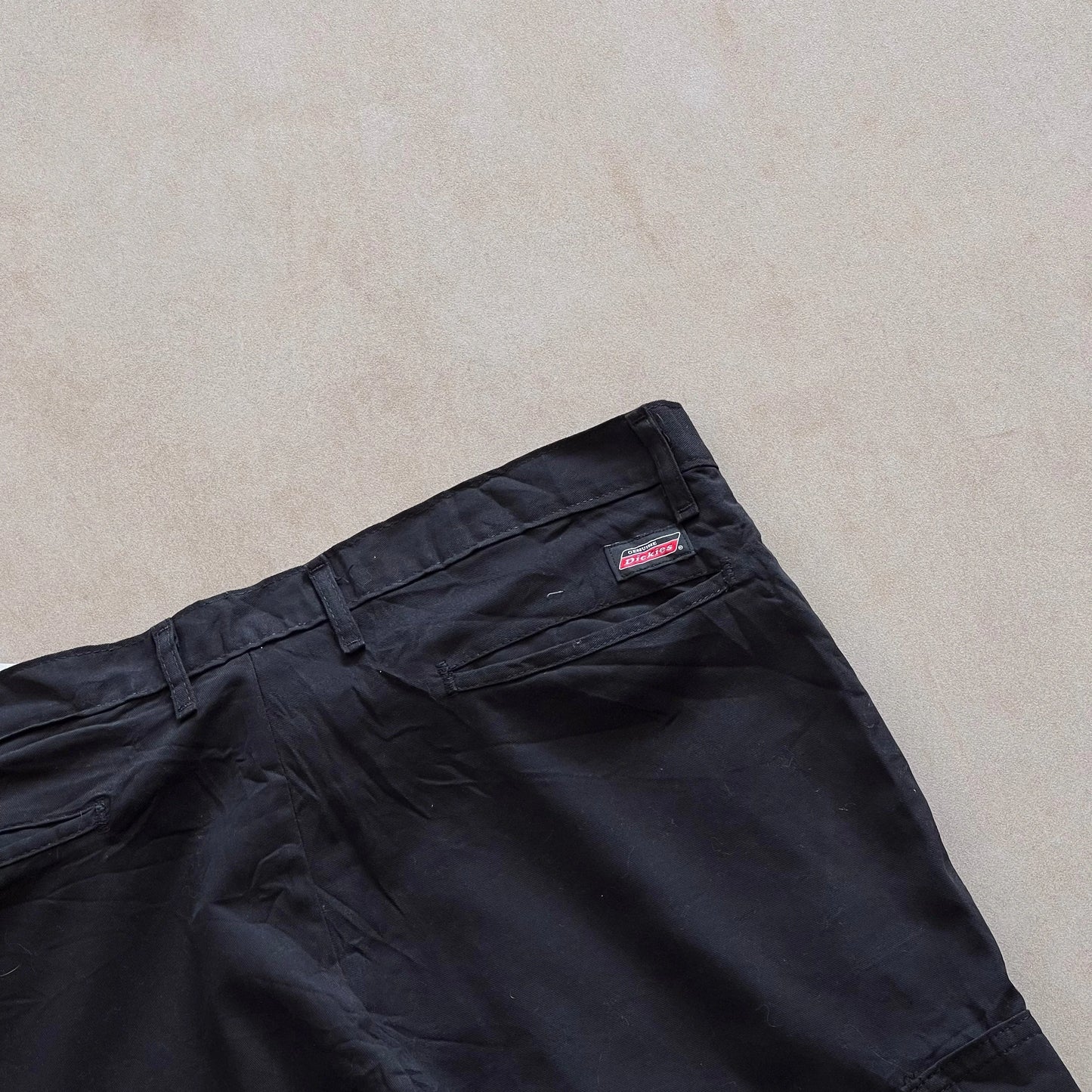 Dickies-Black-Cargo-Pants-38in-sullivansvintage