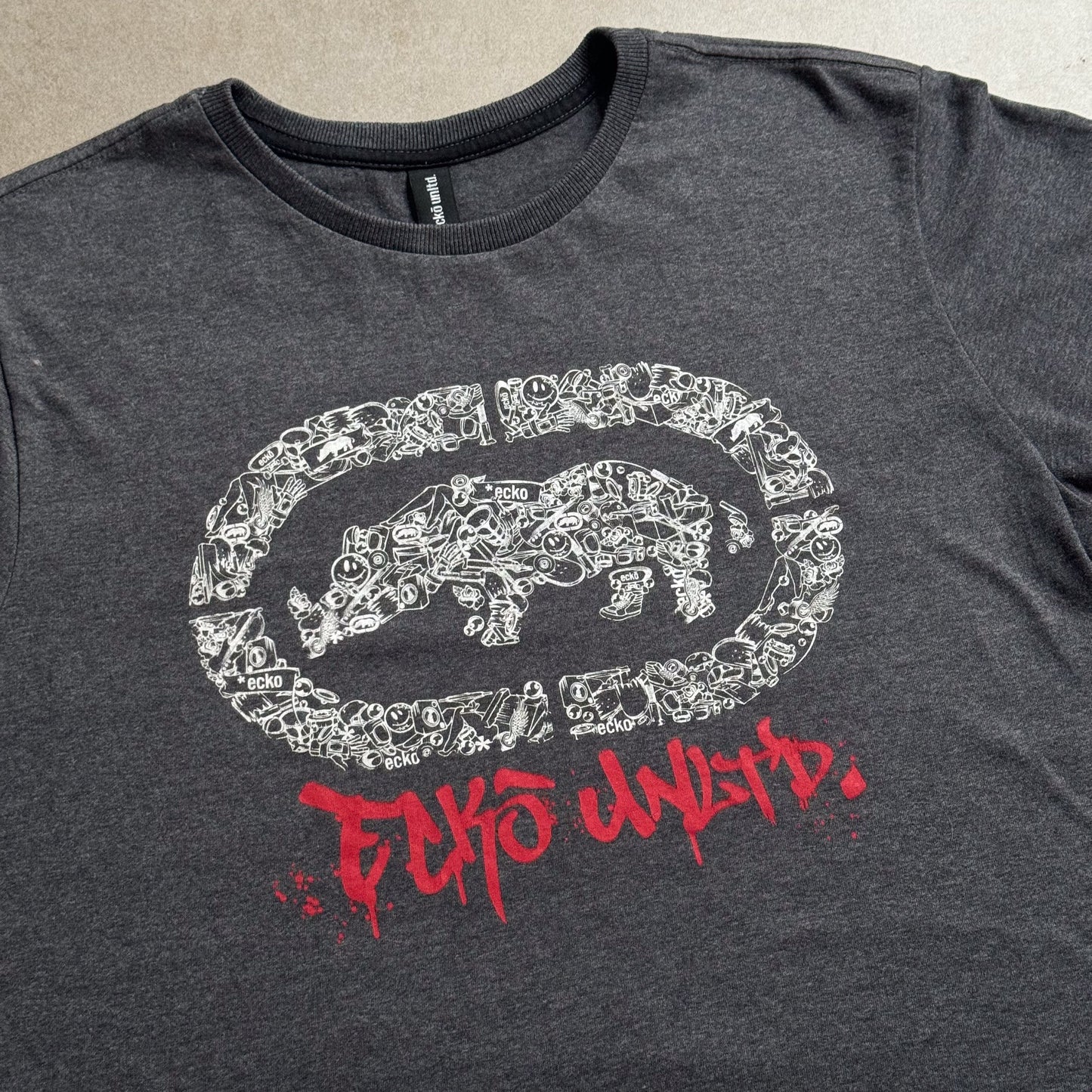 Ecko Unltd Graphic Tee - M sullivansvintage