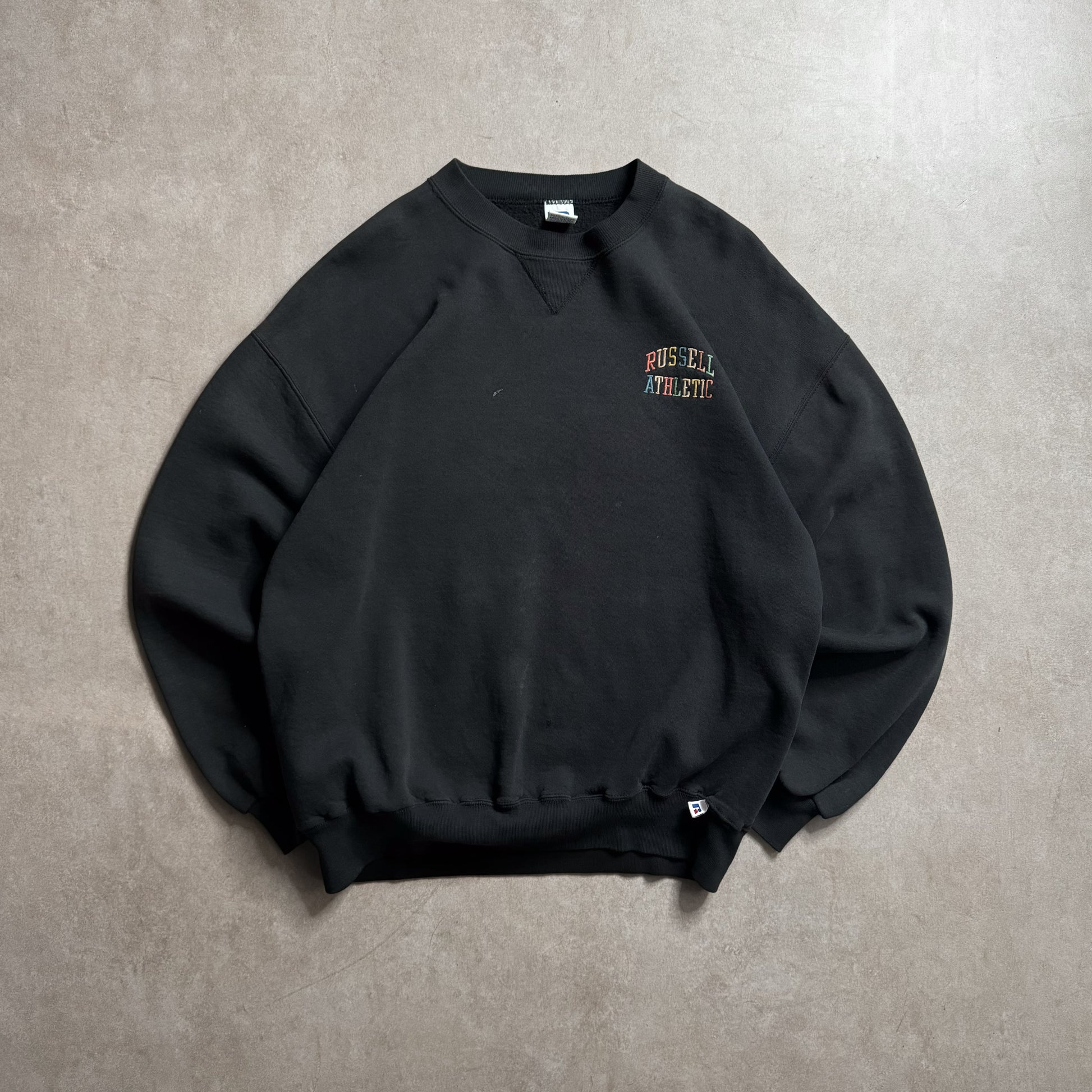 Russell Athletic Black Sweatshirt - XL sullivansvintage