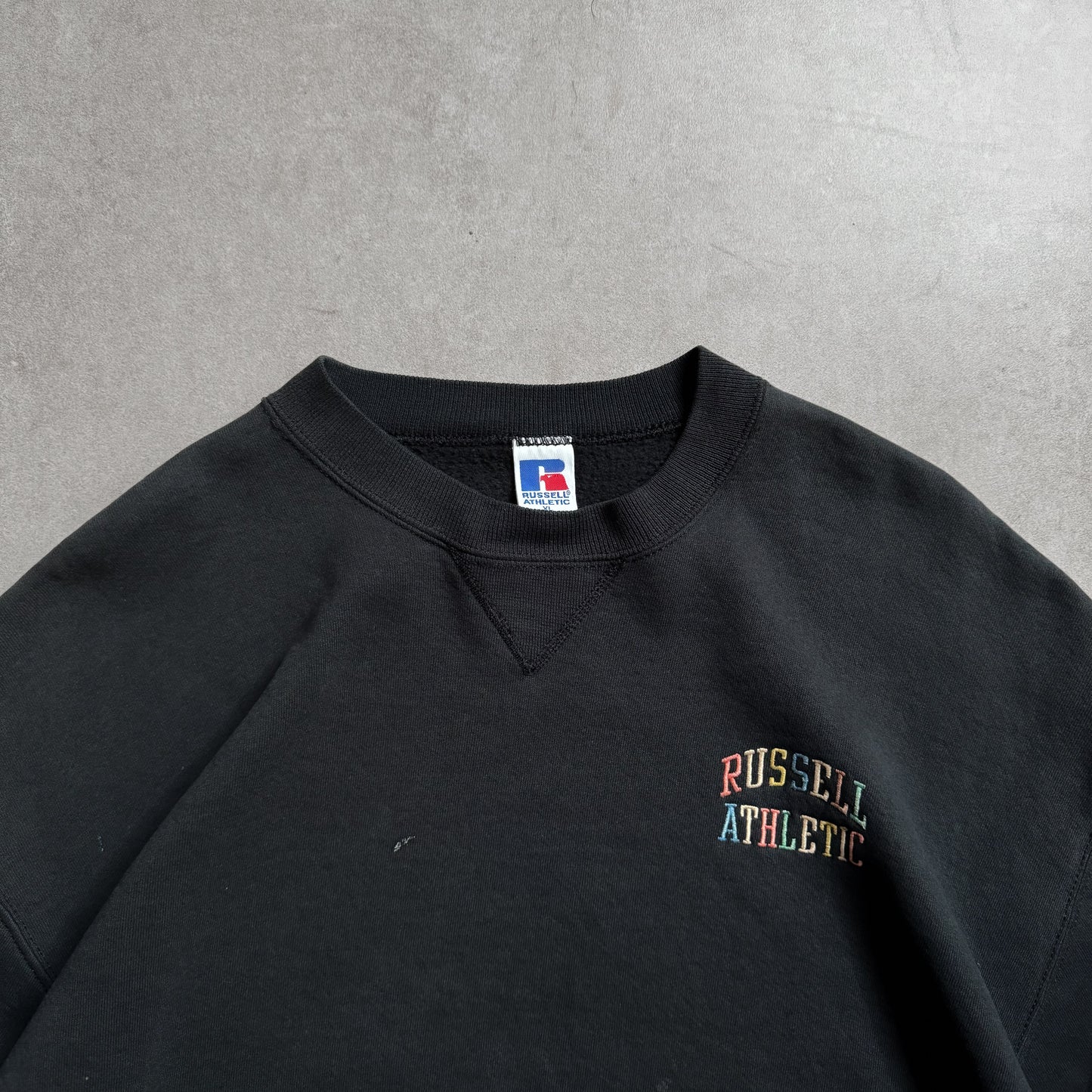 Russell Athletic Black Sweatshirt - XL sullivansvintage