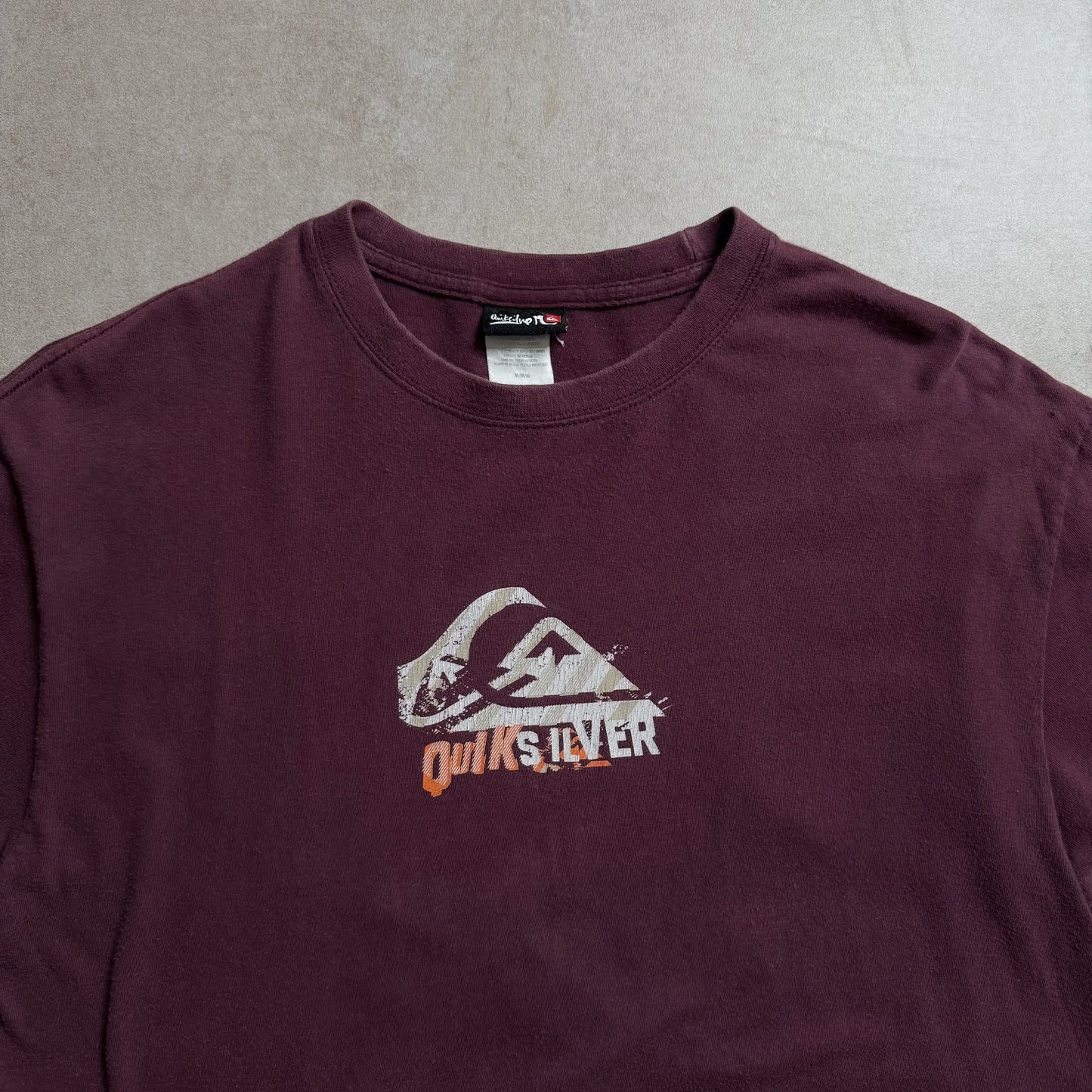 VIntage Quik Silver Graphic T-shirt - M sullivansvintage