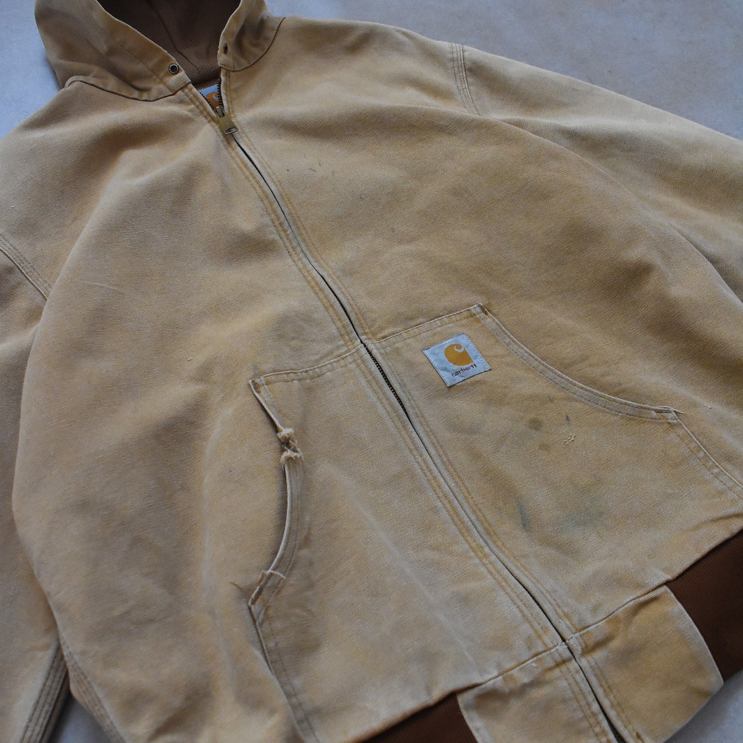 Vintage Carhartt Beige Active Hoodie Jacket - L sullivansvintage