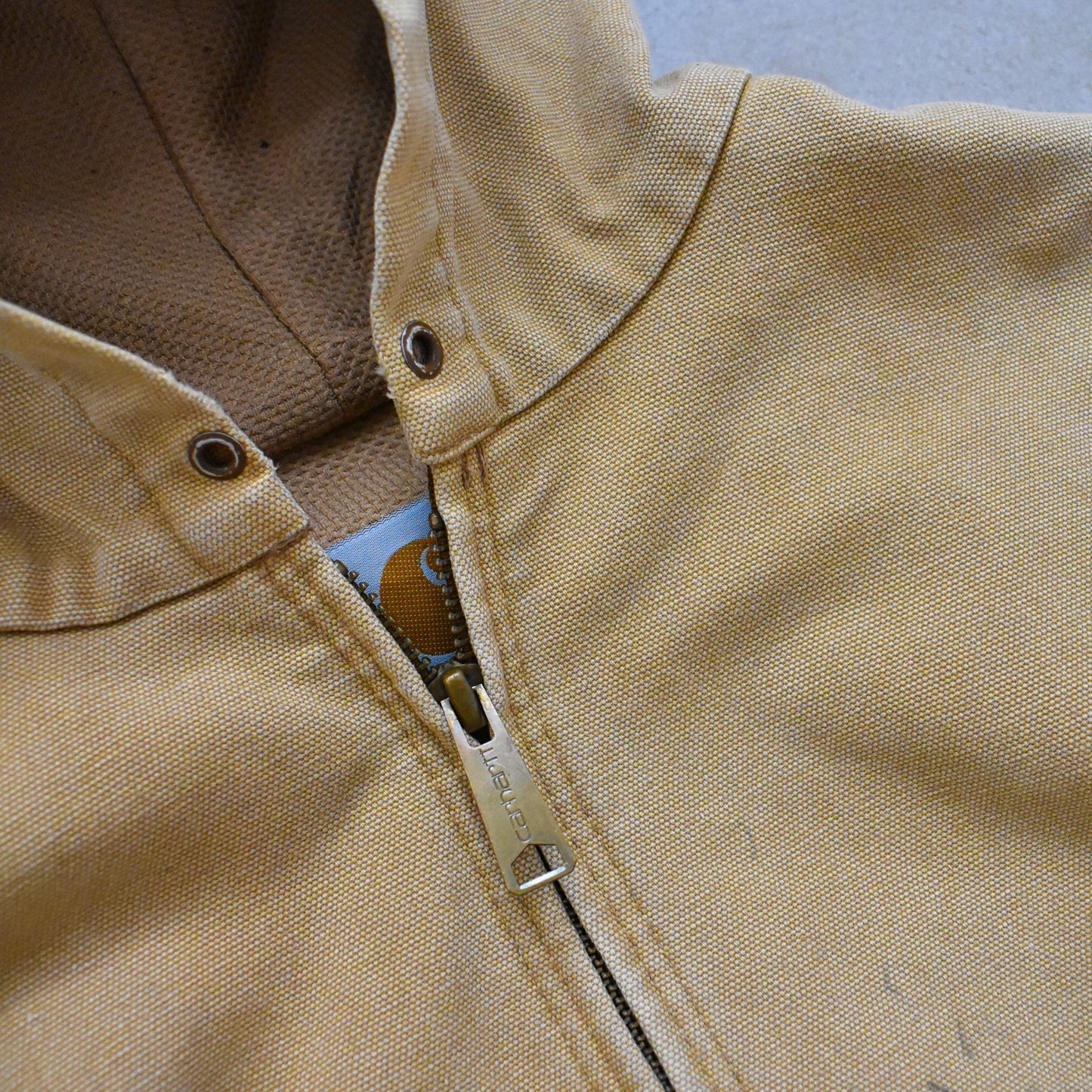 Vintage Carhartt Beige Active Hoodie Jacket - L sullivansvintage