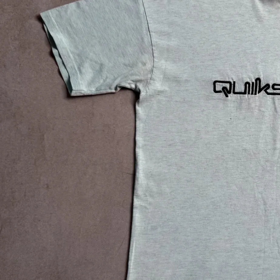 Vintage Embroidered QuickSilver T-Shirt - S