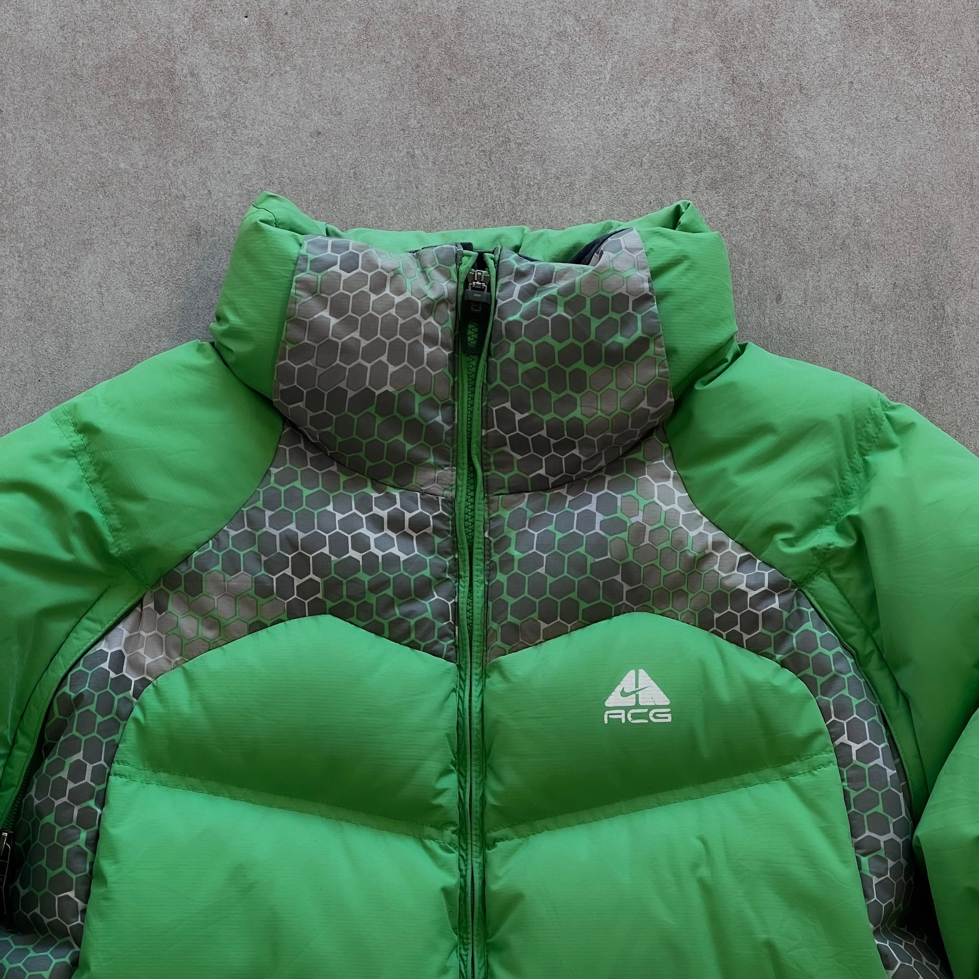 vintage-nike-acg-neon-green-puffer-jacket-l-sullivansvintage