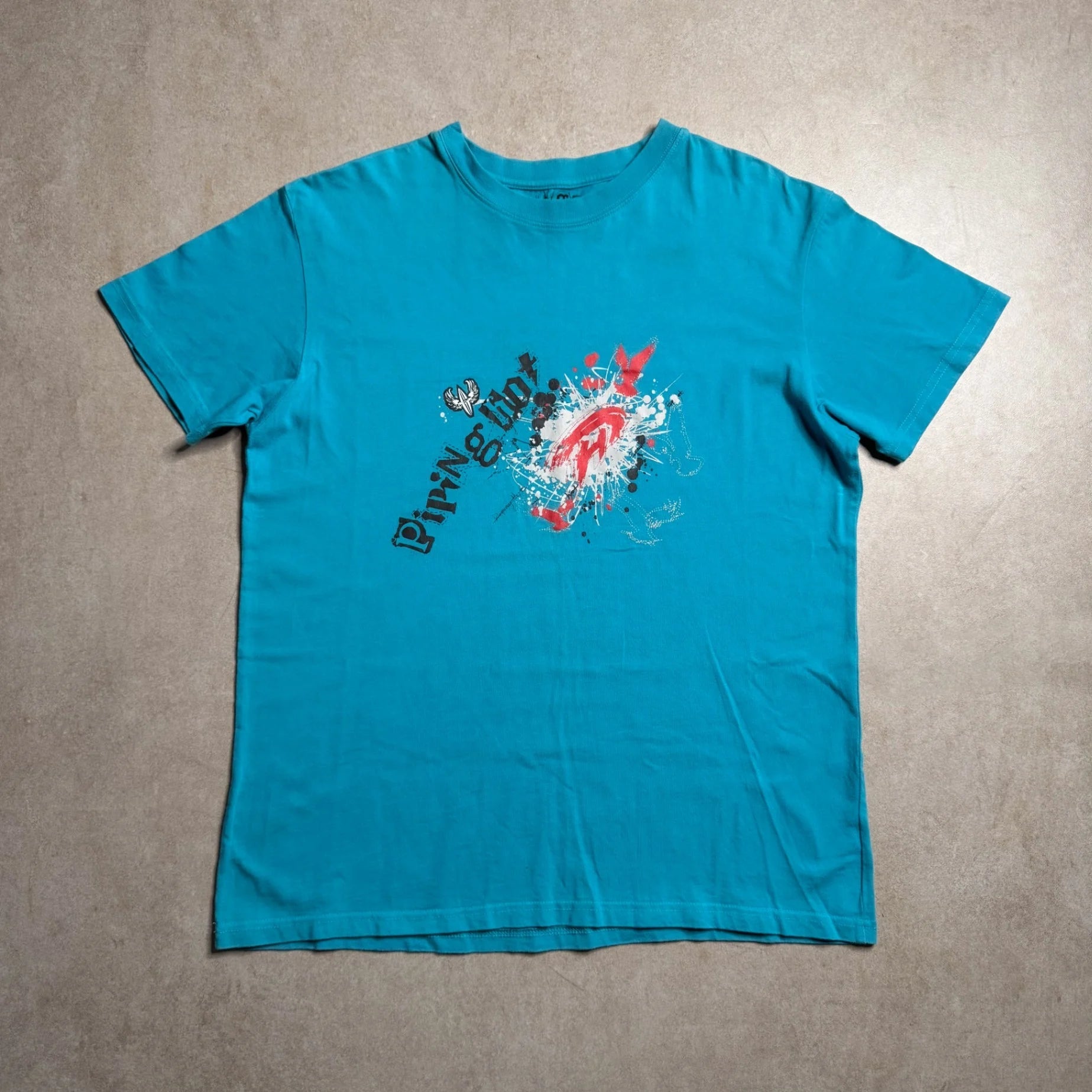 Vintage Pipinghot Spray Graphic T-Shirt- L