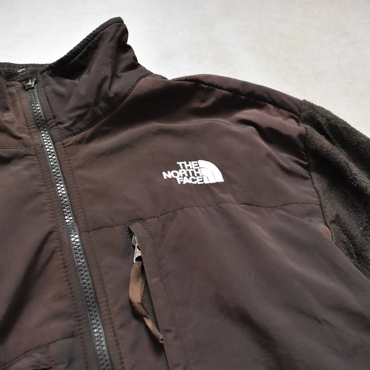 Vintage-The-North-Face-Brown-Denali-Jacket-L-sullivansvintage