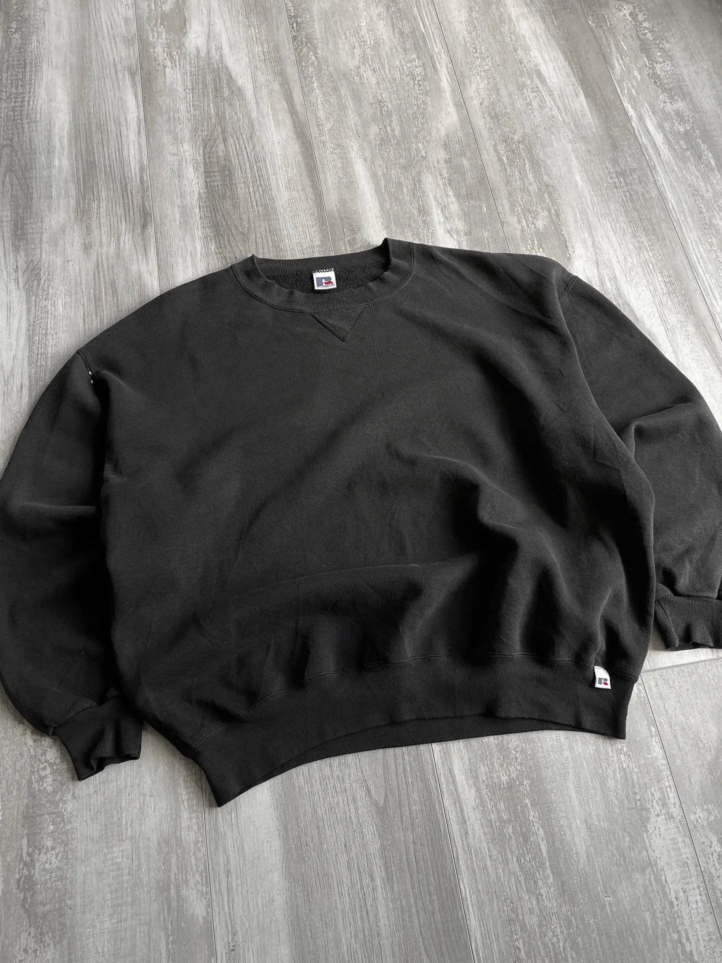 1990's Russell Athletic Black Sweatshirt - XXL sullivansvintage