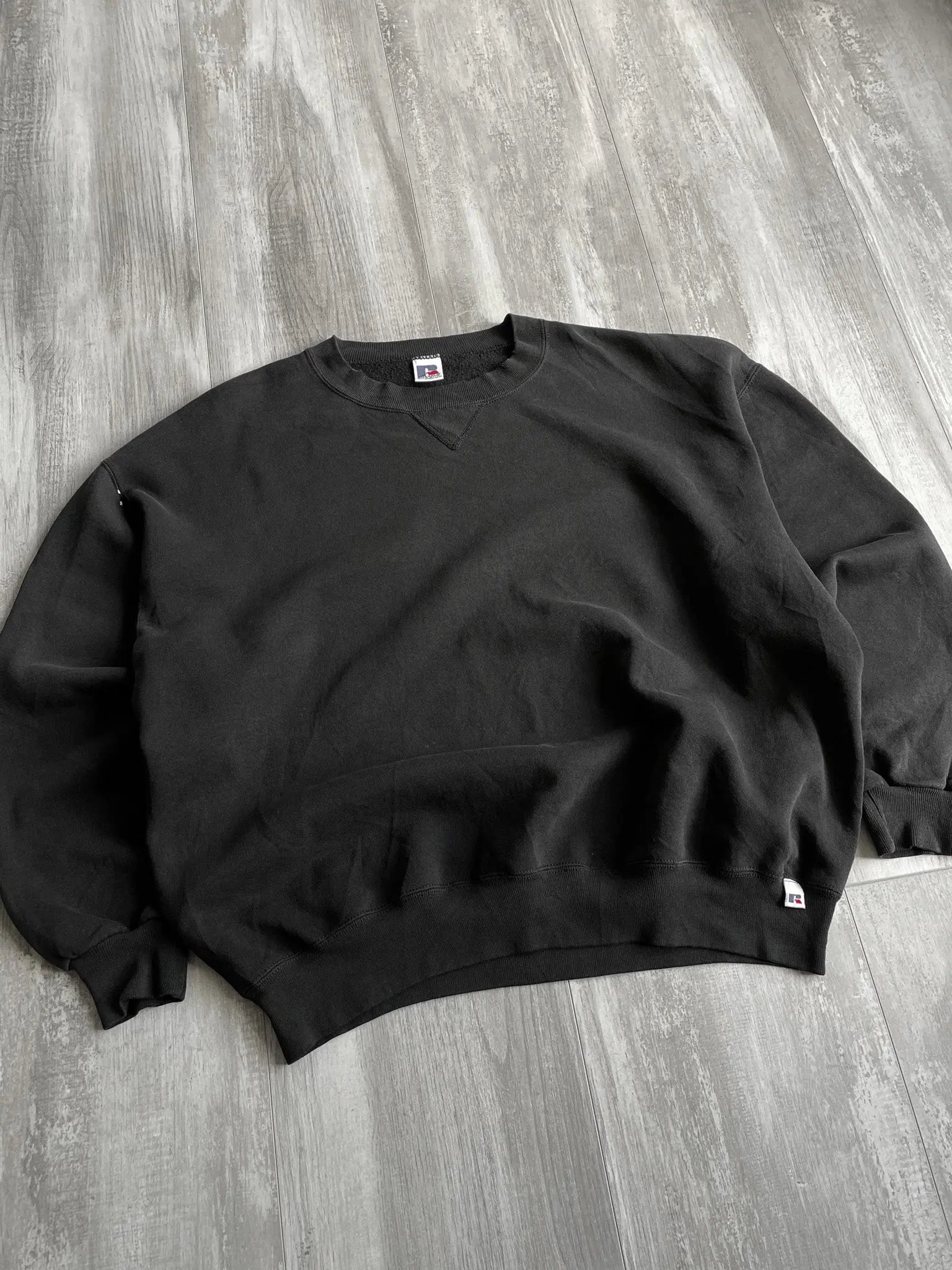1990's Russell Athletic Black Sweatshirt - XXL sullivansvintage