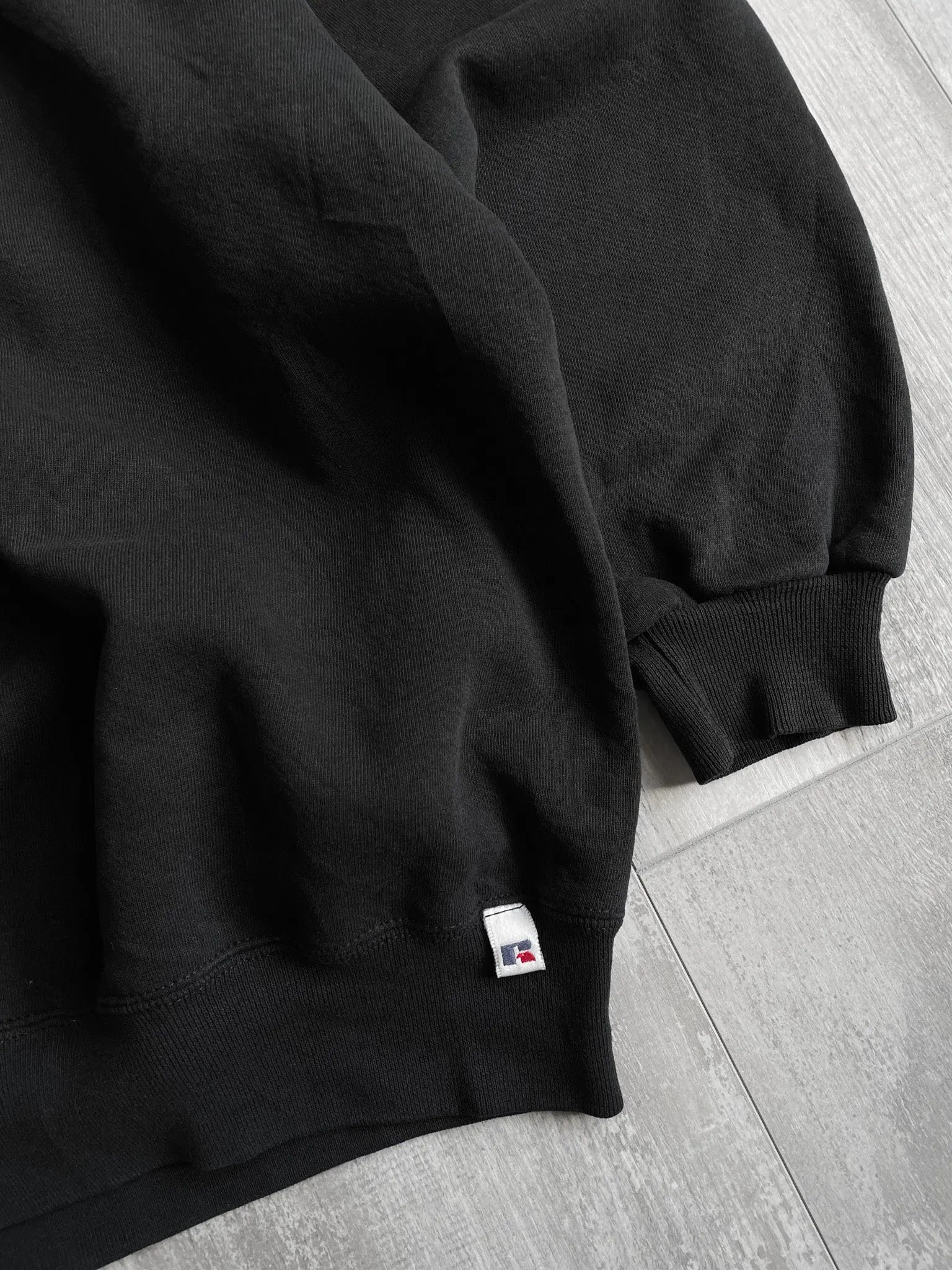 1990's Russell Athletic Black Sweatshirt - XXL sullivansvintage