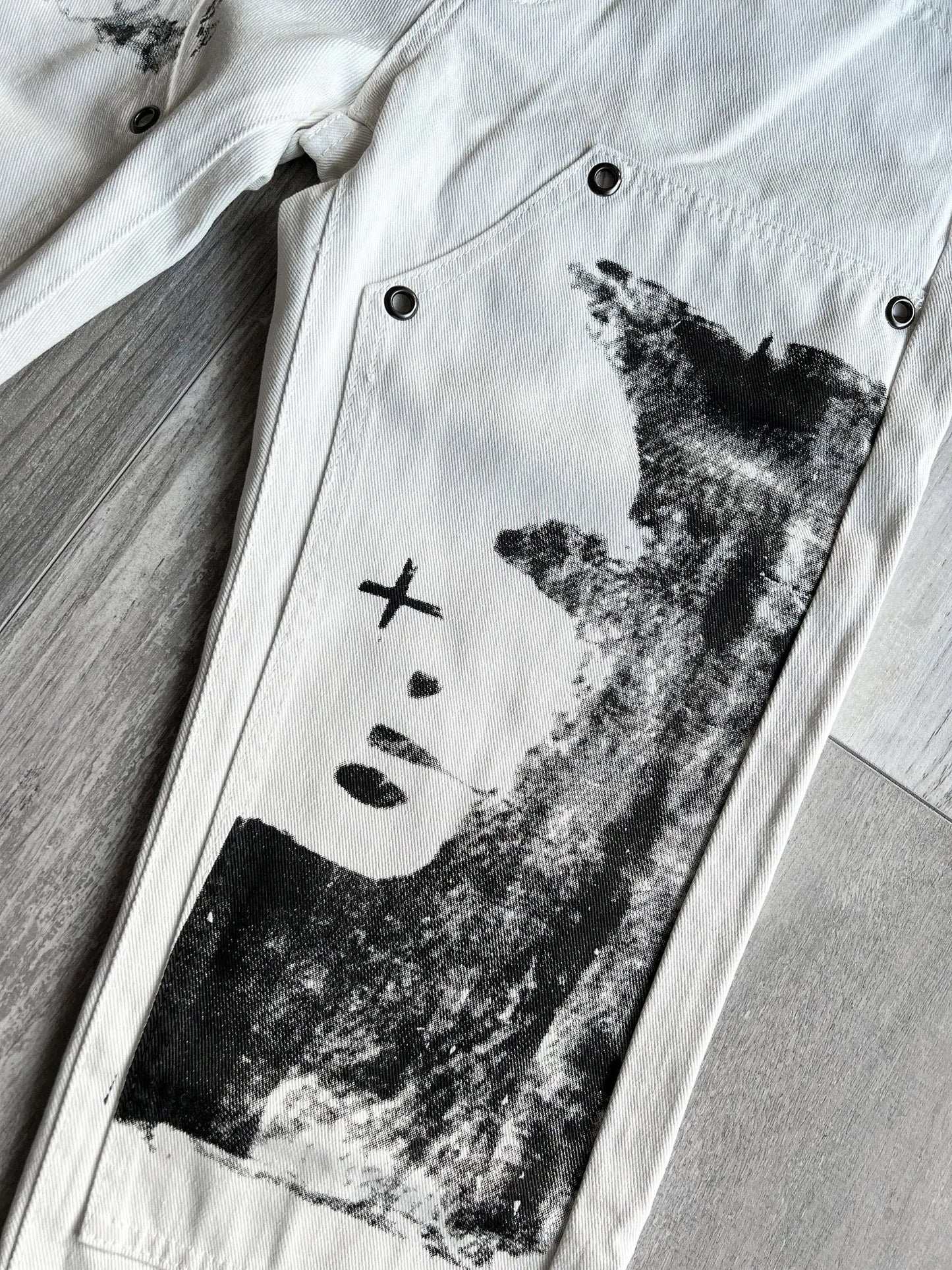 Aelfric Eden White Graphic Pants sullivansvintage