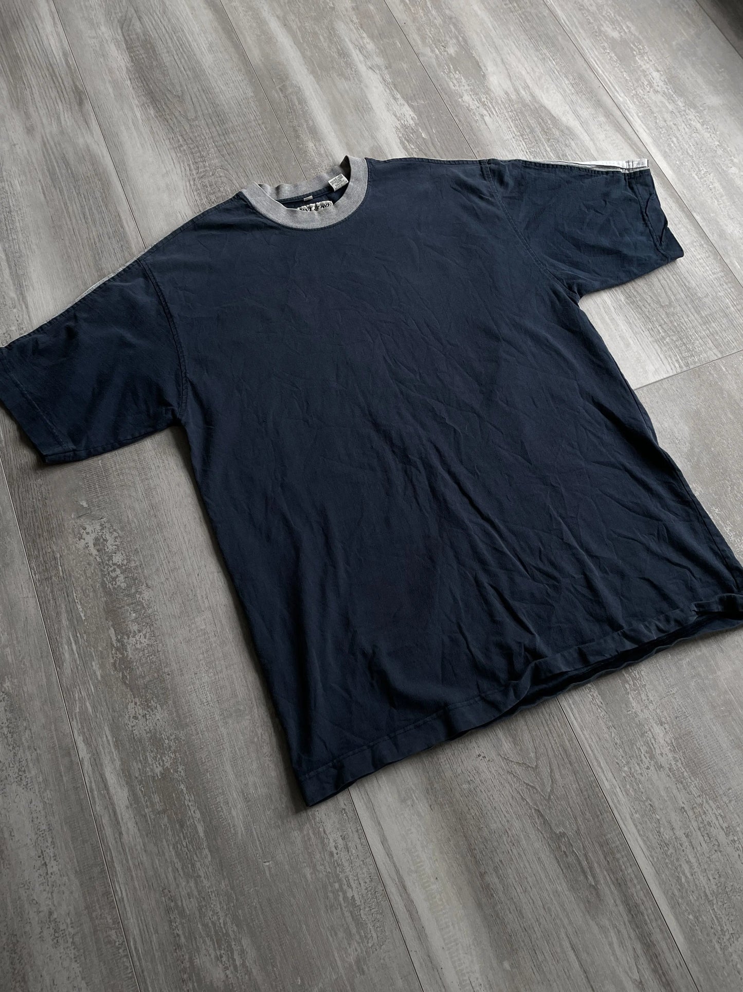 Boxy Navy Tee - L sullivansvintage