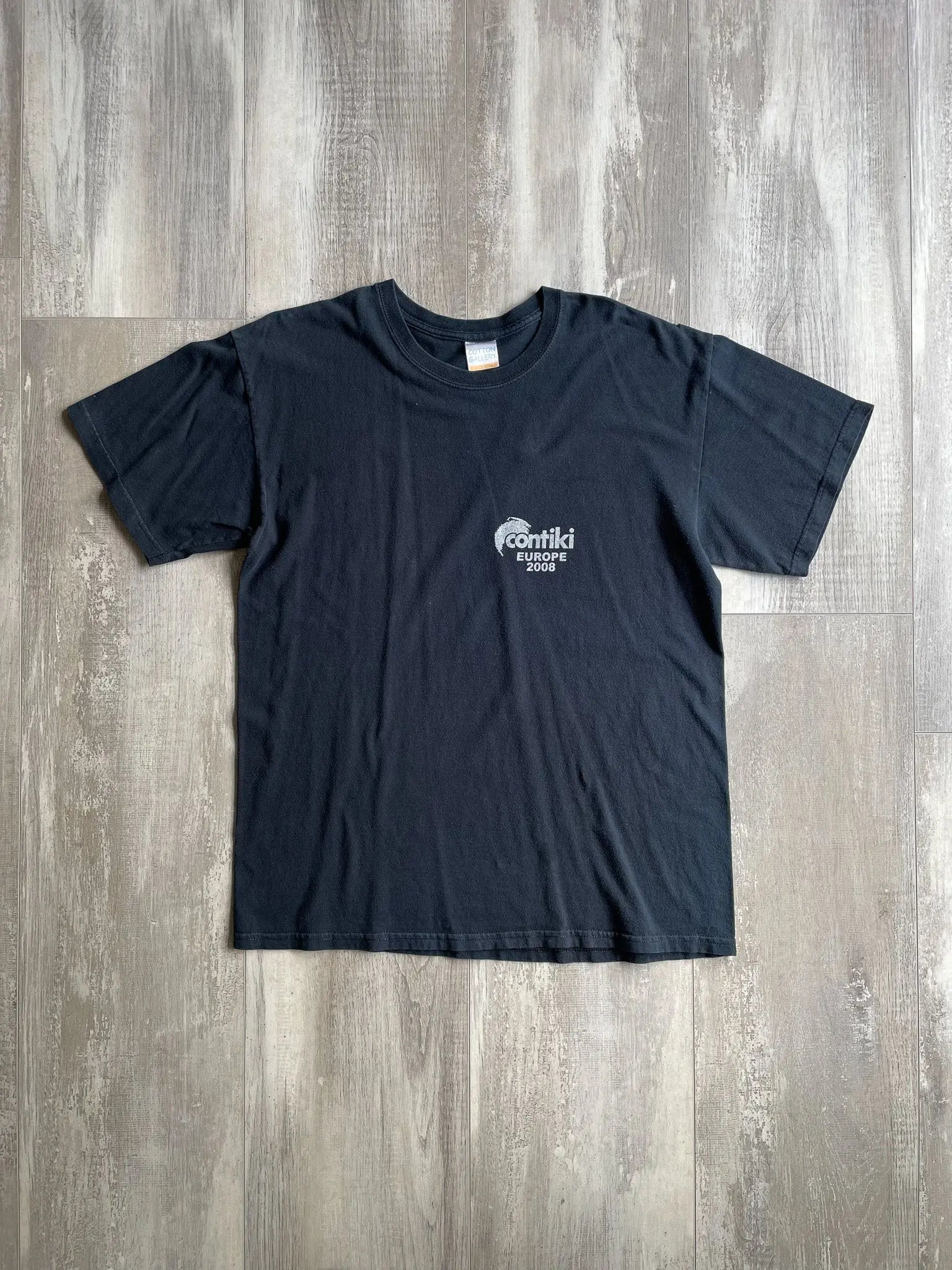 Cotton Gallery "Contiki Europe 2008" T-Shirt - L sullivansvintage