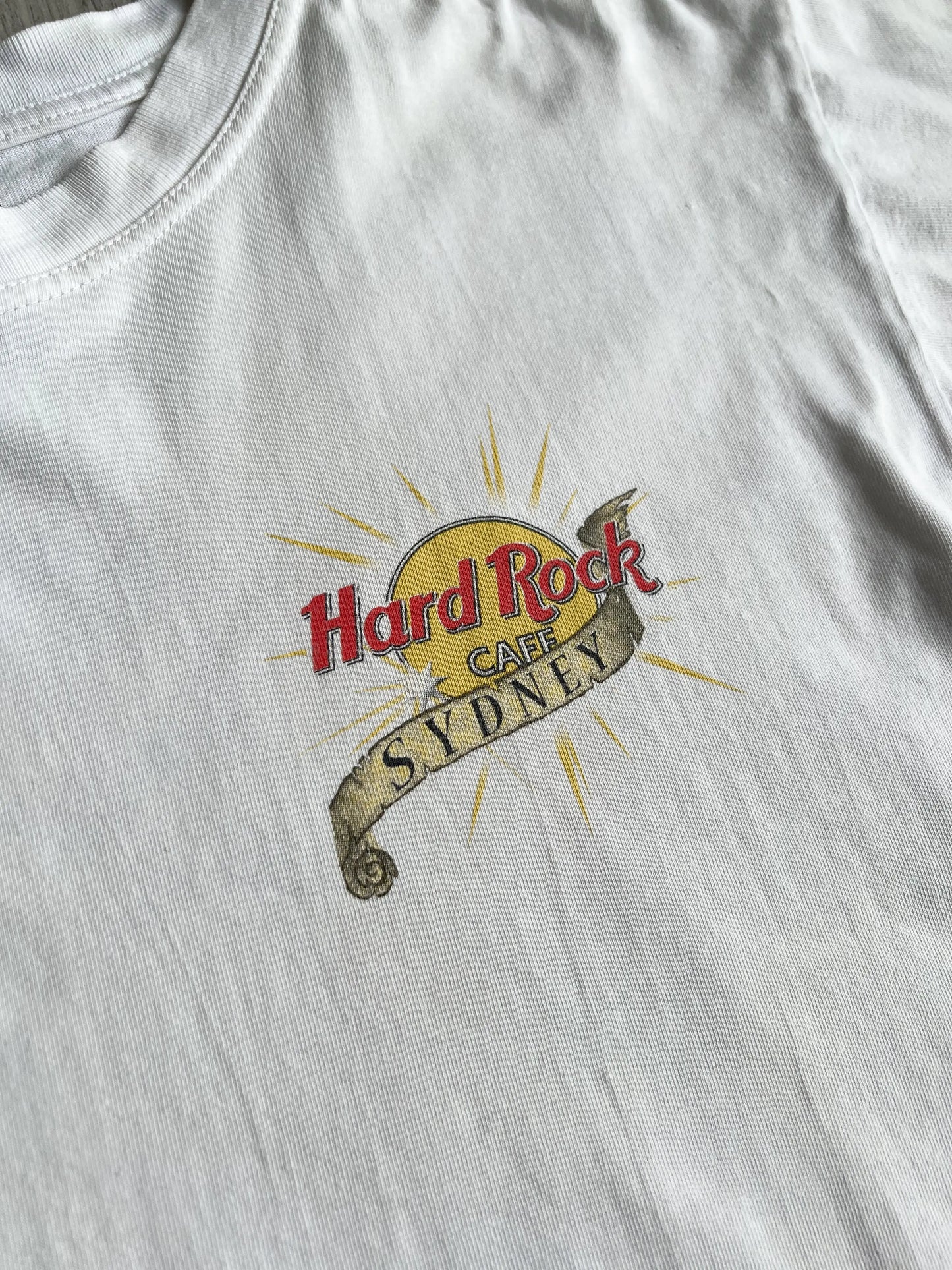Hard Rock Cafe "Sydney" - L sullivansvintage