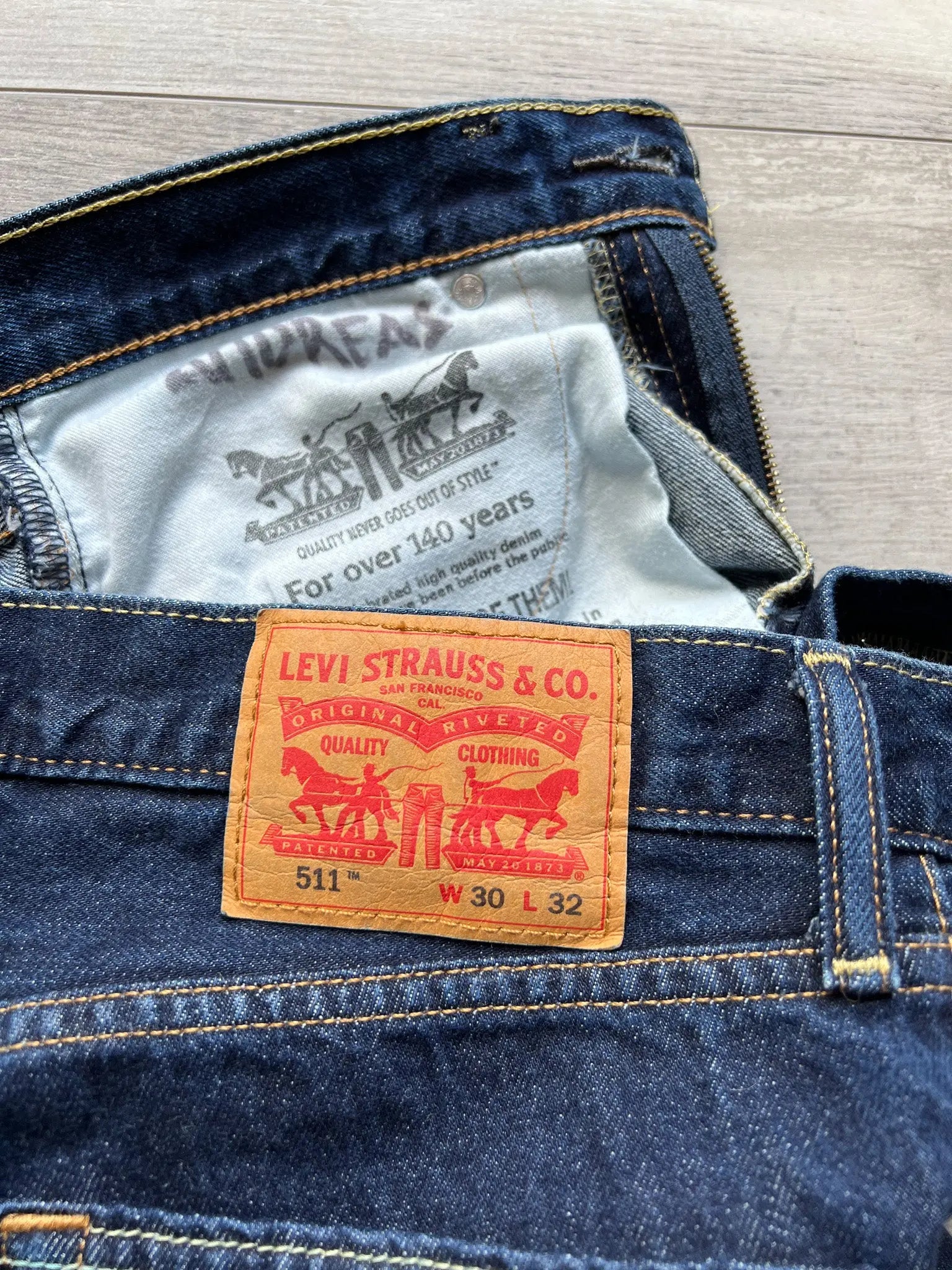 Levi's 511 Blue Slim Jeans - 30x32 sullivansvintage