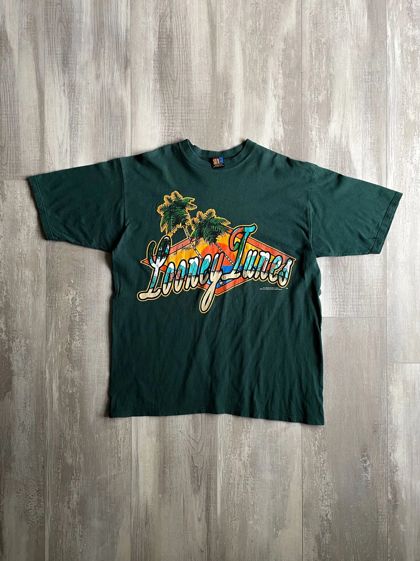 Looney Tunes Daffy Duck Surf Tee - XL sullivansvintage