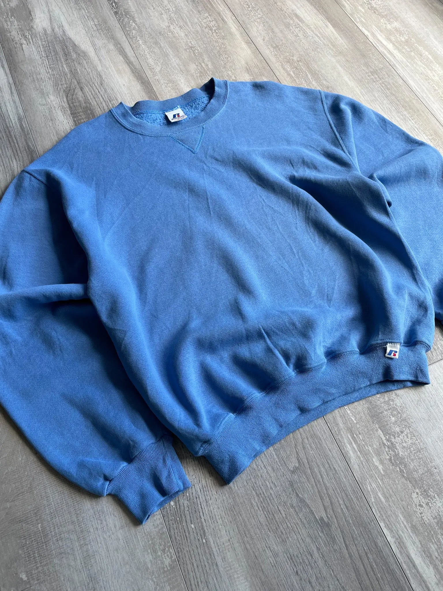 Russell Athletic Blue Sweatshirt - M – sullivansvintage