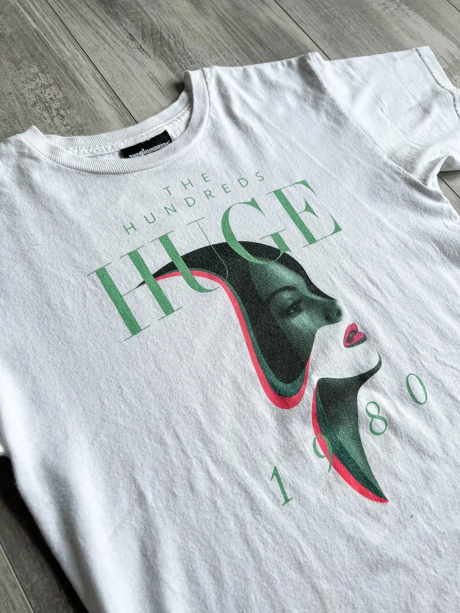 The Hundreds "HUGE 1980" White T-Shirt - S sullivansvintage